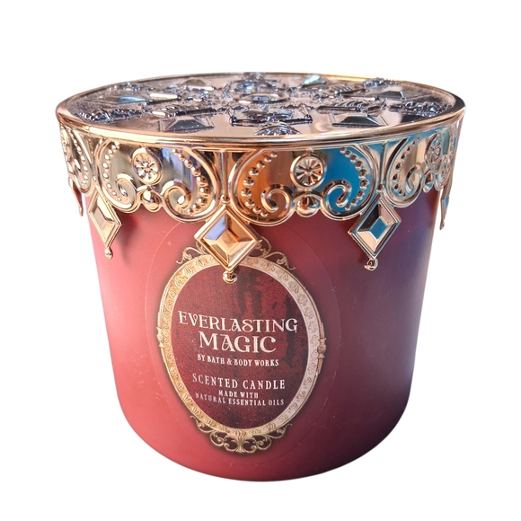 Bath & Body Works Everlasting Magic Scented Candle with Beautiful Decorative Lid - Picture 3 of 5